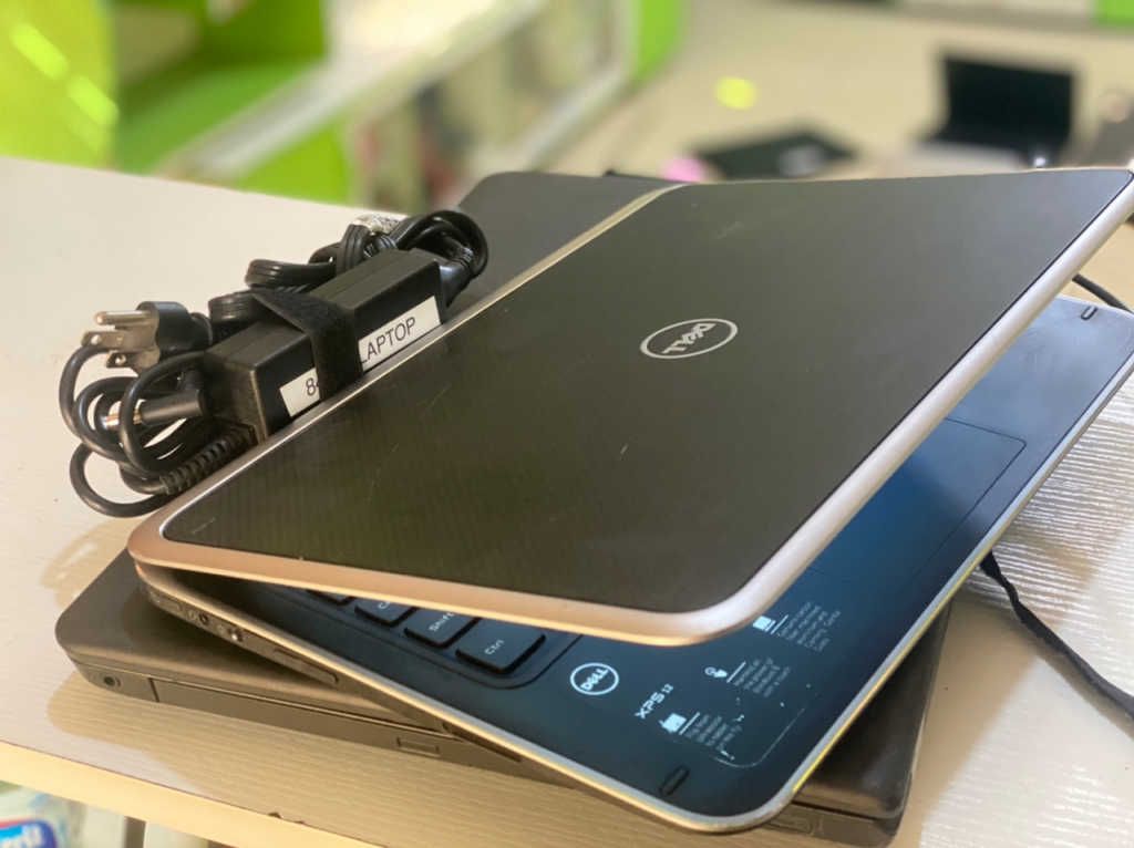 Dell XPS 12 - Tablet Like Yet Super Fast